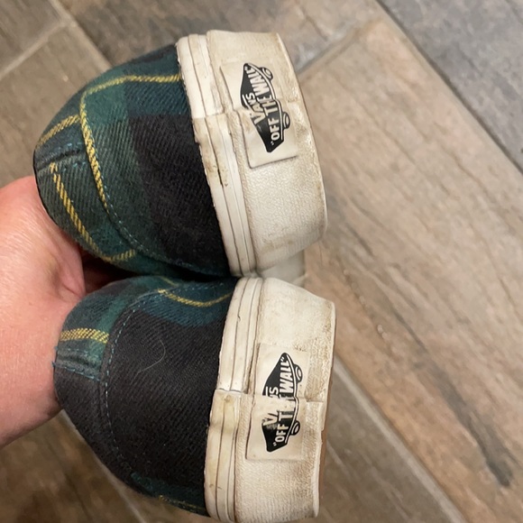 Vans slip on sneakers tartan plaid size 6.5 fits 7 - Picture 6 of 8